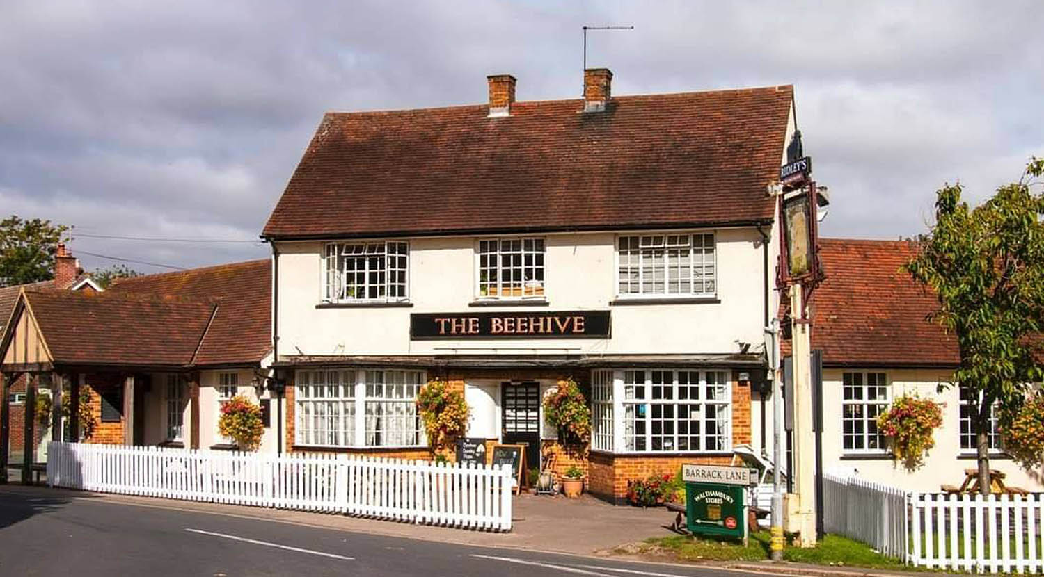 The Beehive Great Waltham Pub In Essex The Tourist Trail 